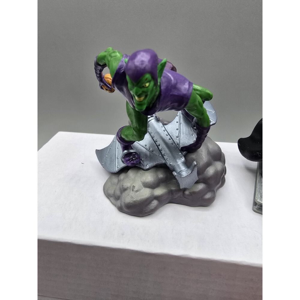 Marvel & Subs Iron Man, Avengers Hawkeye, Thor + 3” 2011 Figurines - Picture 2 of 6